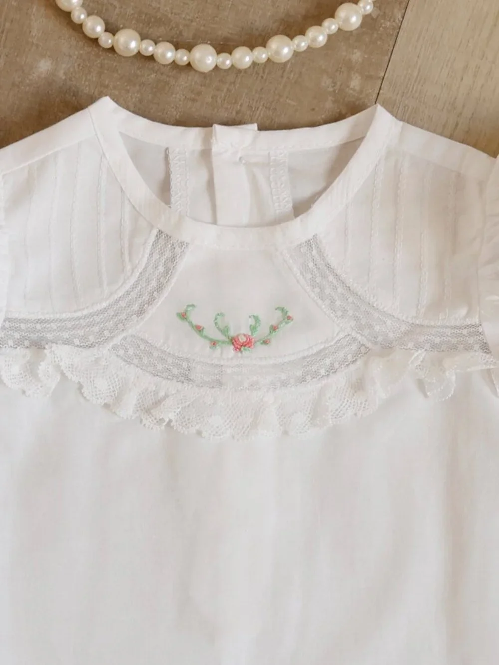 Newborn White Heirloom Cotton Dress/Gown Hand Embroidery Lace Inlay Portait - Picture 5 of 5